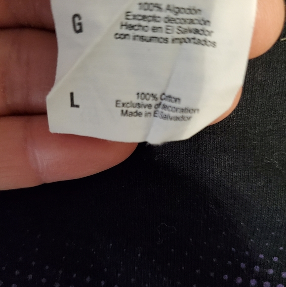 Normal people scare me t-shirt - Picture 2 of 7